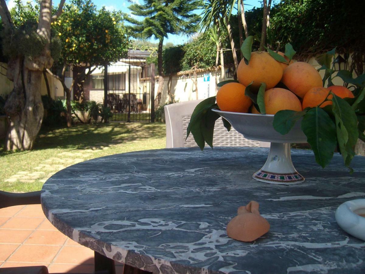 Villa Singola -Sole-Luna-Casavilladusoleil Acireale Dış mekan fotoğraf